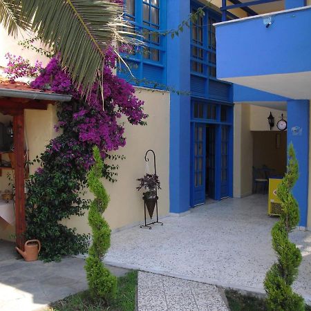 Kangaroo Hotel Mola Kalyva Dış mekan fotoğraf