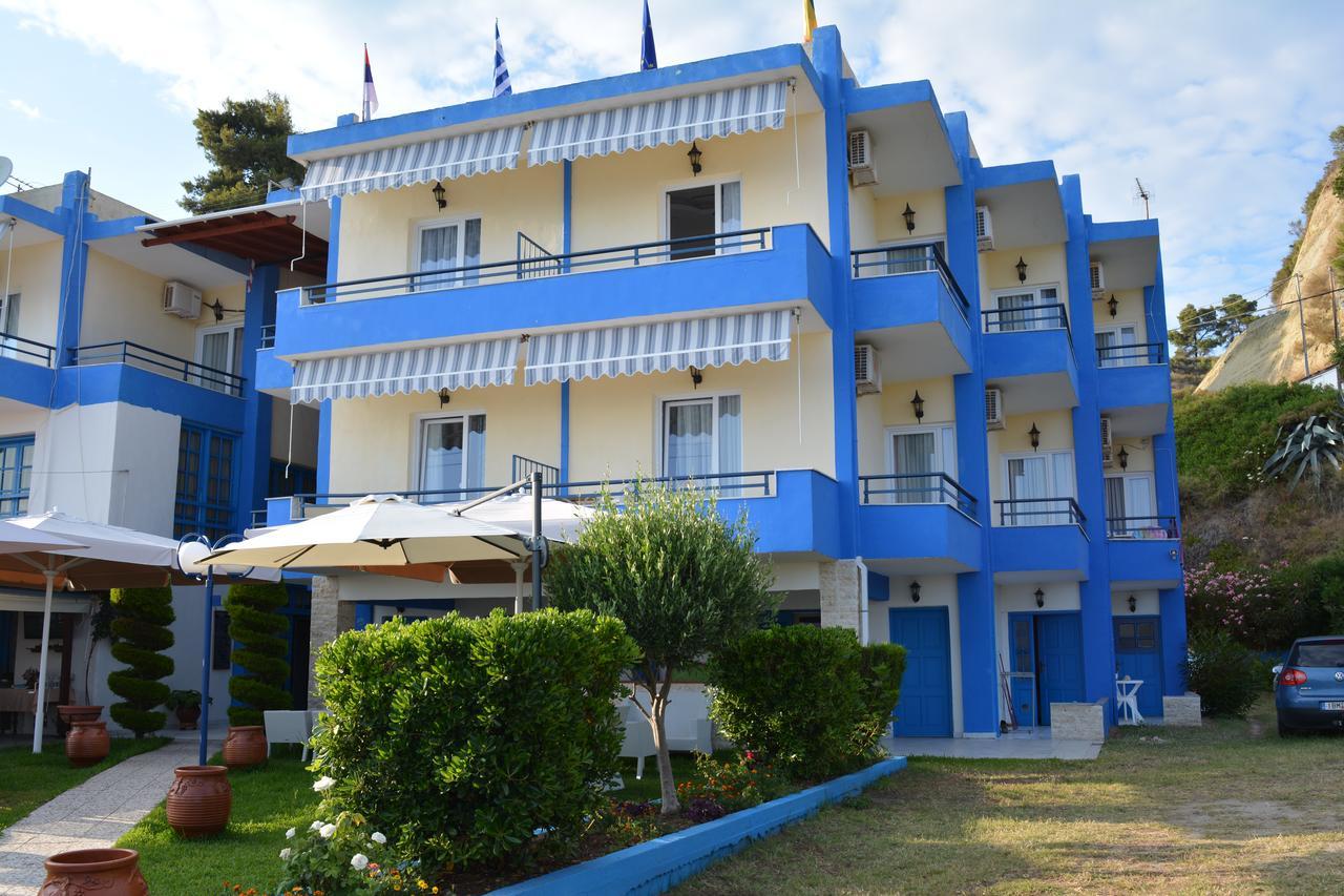 Kangaroo Hotel Mola Kalyva Dış mekan fotoğraf